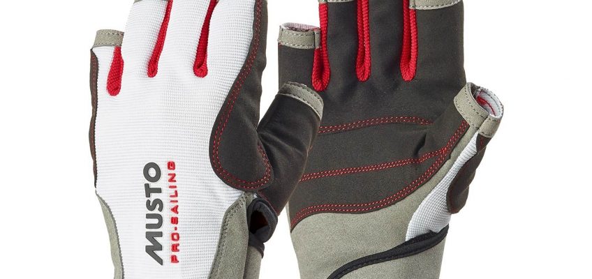 Musto Essential Sailing Short Finger Gloves